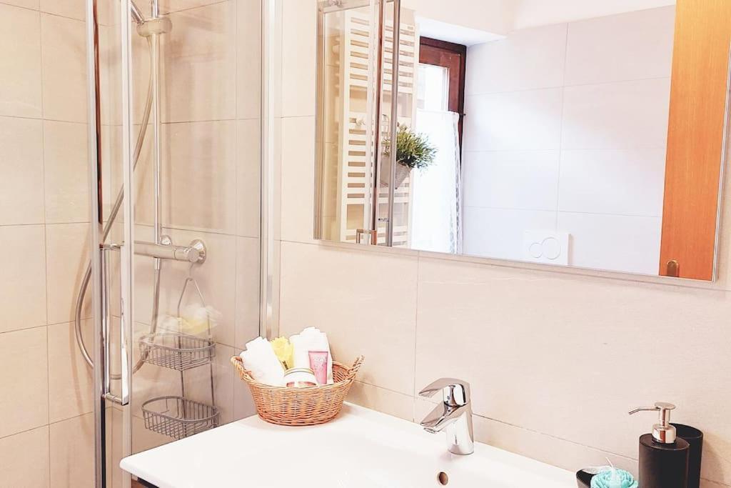 Arco Felix Apartment Bagian luar foto